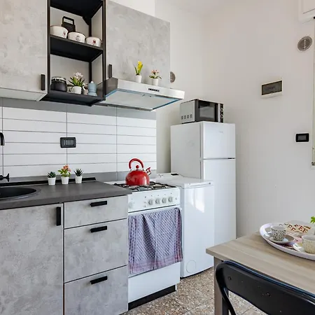 Attico Terrazza Vista Panoramica Lungarni Pisani Apartamento
